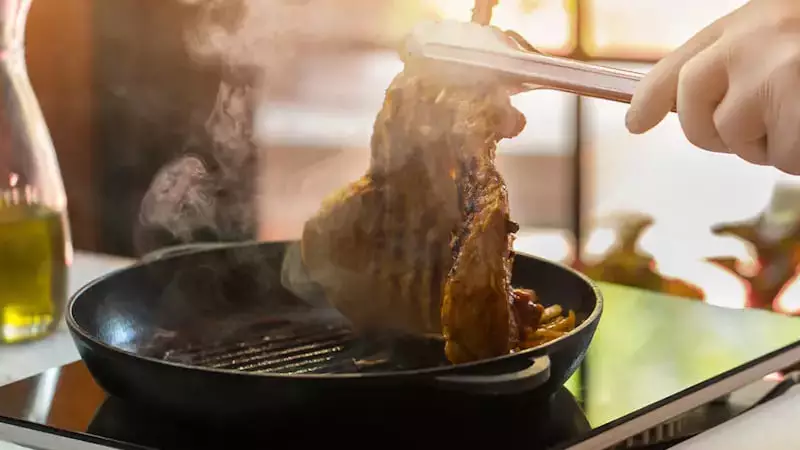 como hacer secreto ibérico en sartén, cocinar secreto ibérico en sartén, como cocinar secreto ibérico en sartén, preparar secreto ibérico en la sartén, recetas fáciles secreto ibérico sartén, secreto ibérico a la sartén, secreto ibérico plancha o sartén
